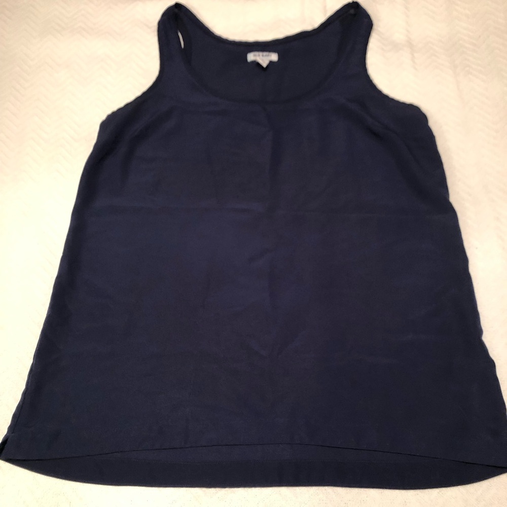 Navy blue causal tank top.